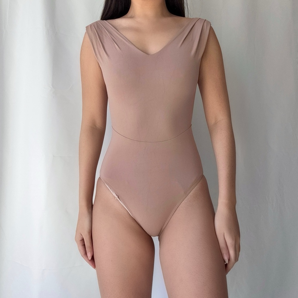 Ballet Rosa Nude Low Back Leotard - Picture 2 of 4